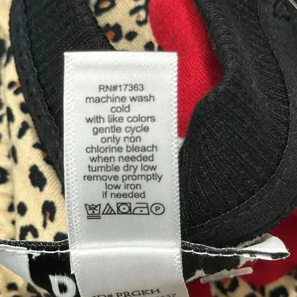 DKNY Animal Print Two Piece Pajamas Set - Size S - Picture 10 of 11